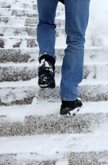 slip and fall snow stairs